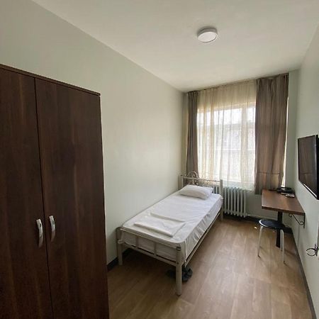 Ferah Hostel Istanbul Bagian luar foto
