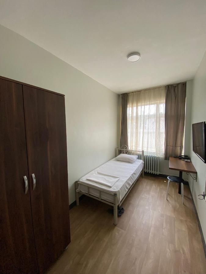 Ferah Hostel Istanbul Bagian luar foto